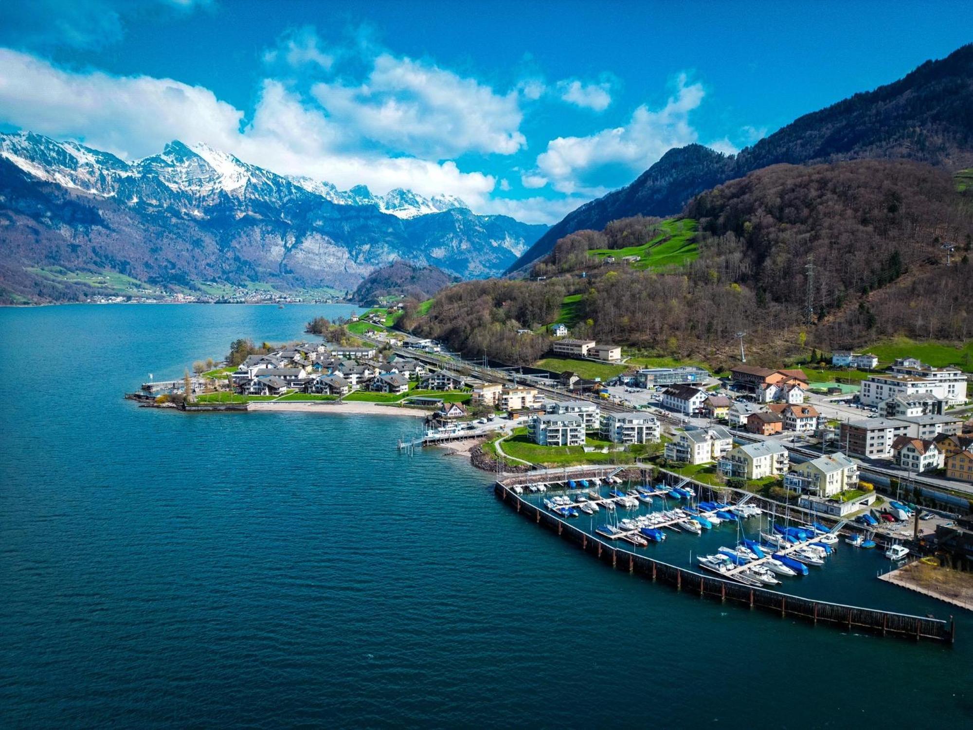 Walensee House & Apartments Унтертерцен Экстерьер фото
